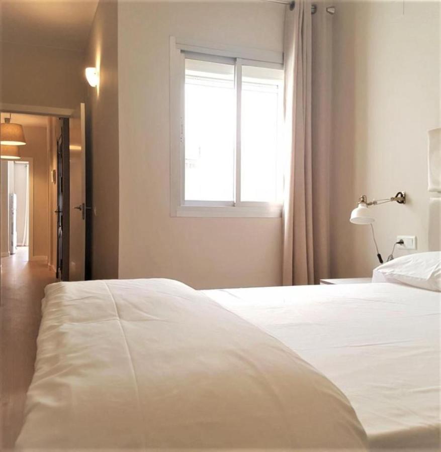 Plaza De La Merced Apartments By Sharingco มาลากา ภายนอก รูปภาพ